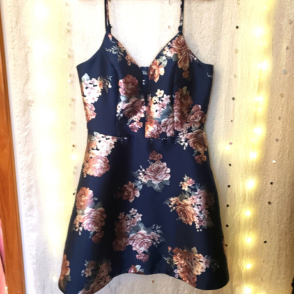 Speechless mini dress size 13